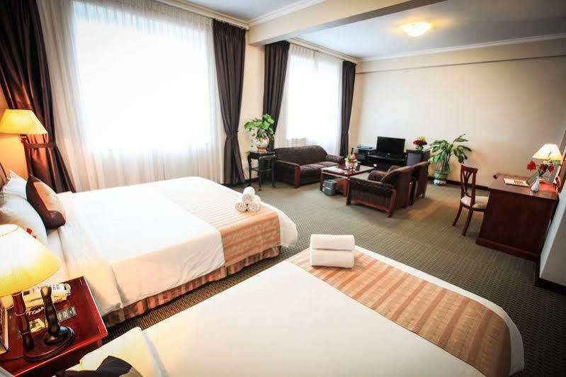 Aloha Halong Hotel Hạ Long Exterior foto